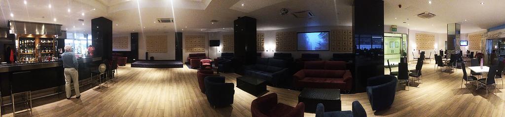 Fortina Spa Resort Sliema Exteriér fotografie The lounge at the airport