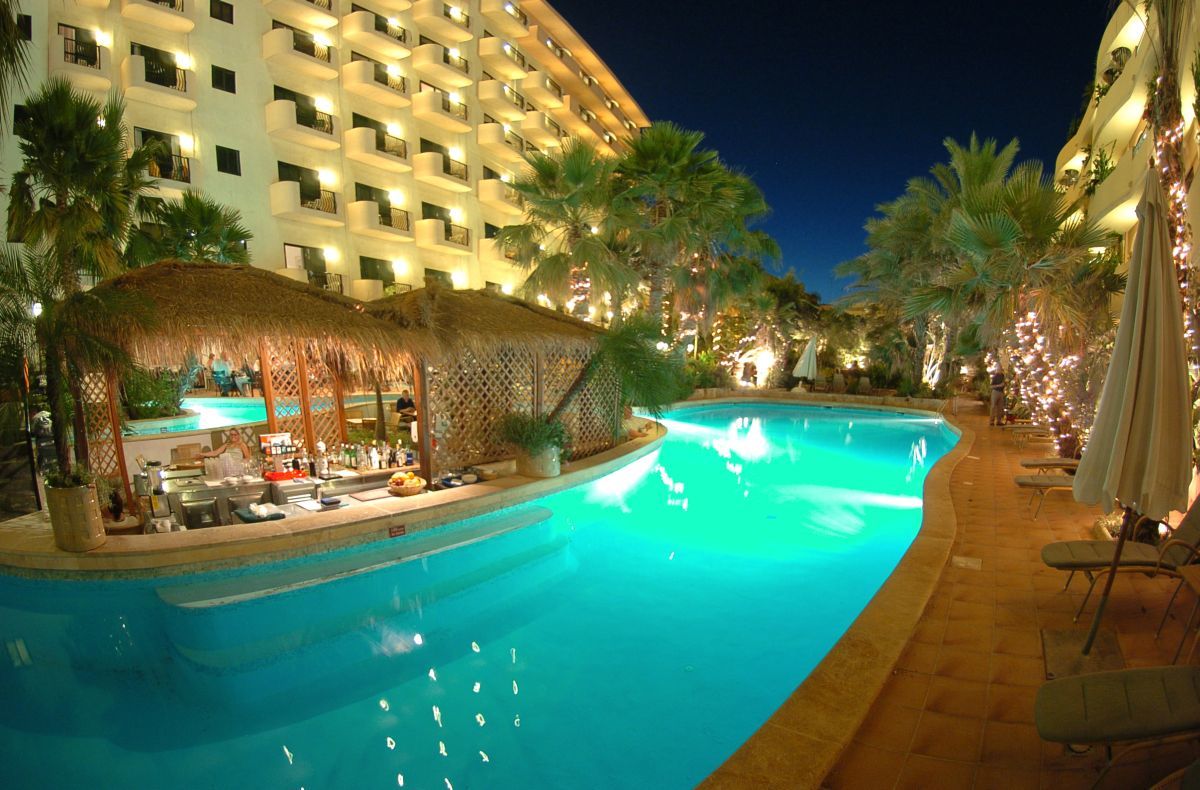 Fortina Spa Resort Sliema Exteriér fotografie The pool at the Hilton Sharm El Sheikh