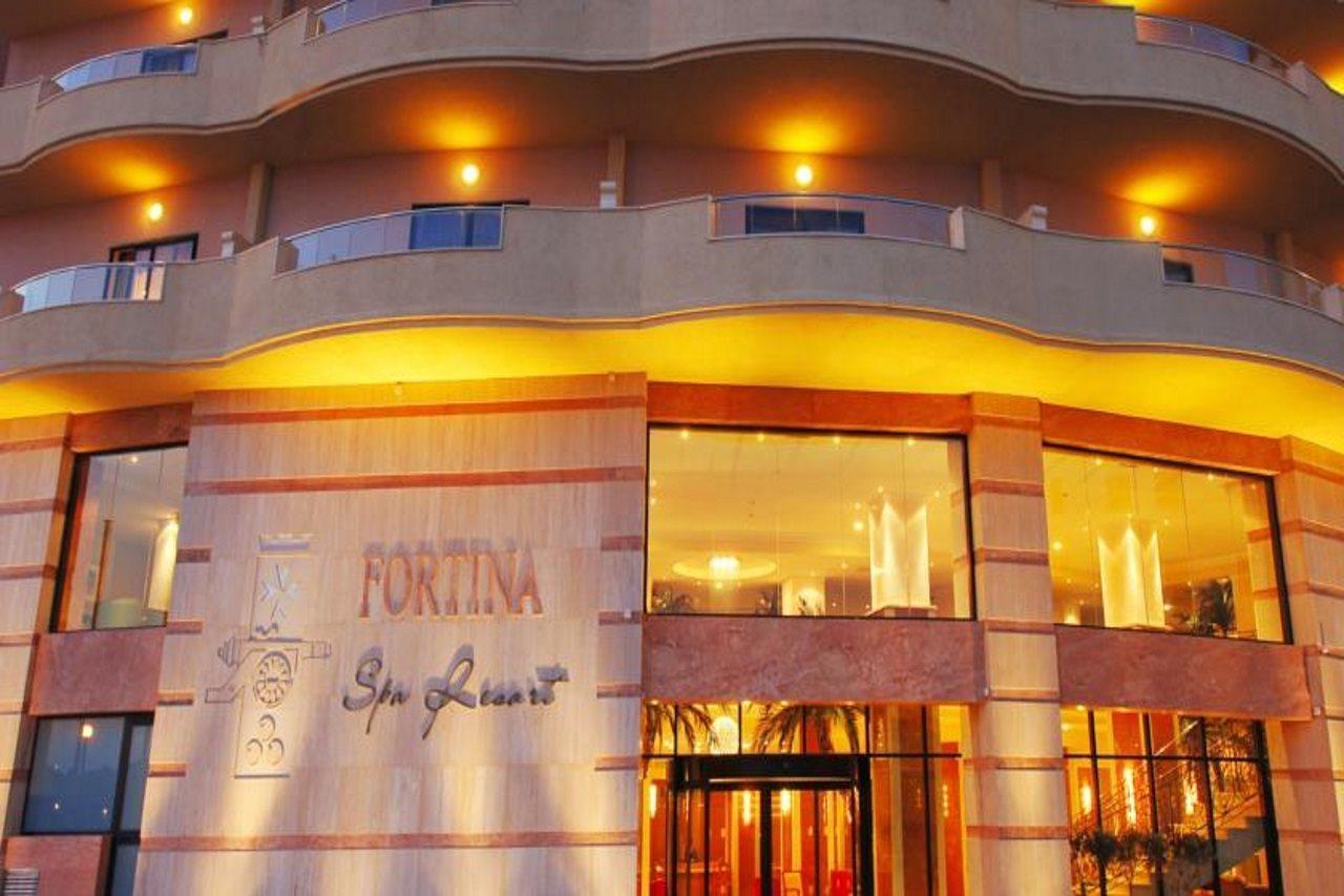 Fortina Spa Resort Sliema Exteriér fotografie The hotel's entrance